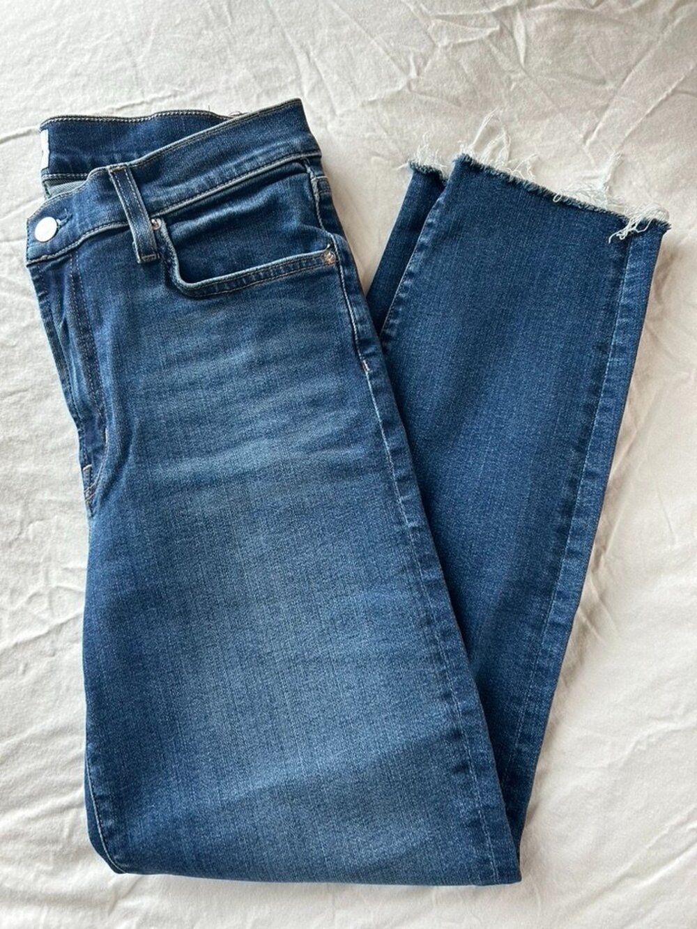 EDWIN Jeans Women's Blue Denim Distressed Frayed Hem Crop Jeans Pants Size 29
